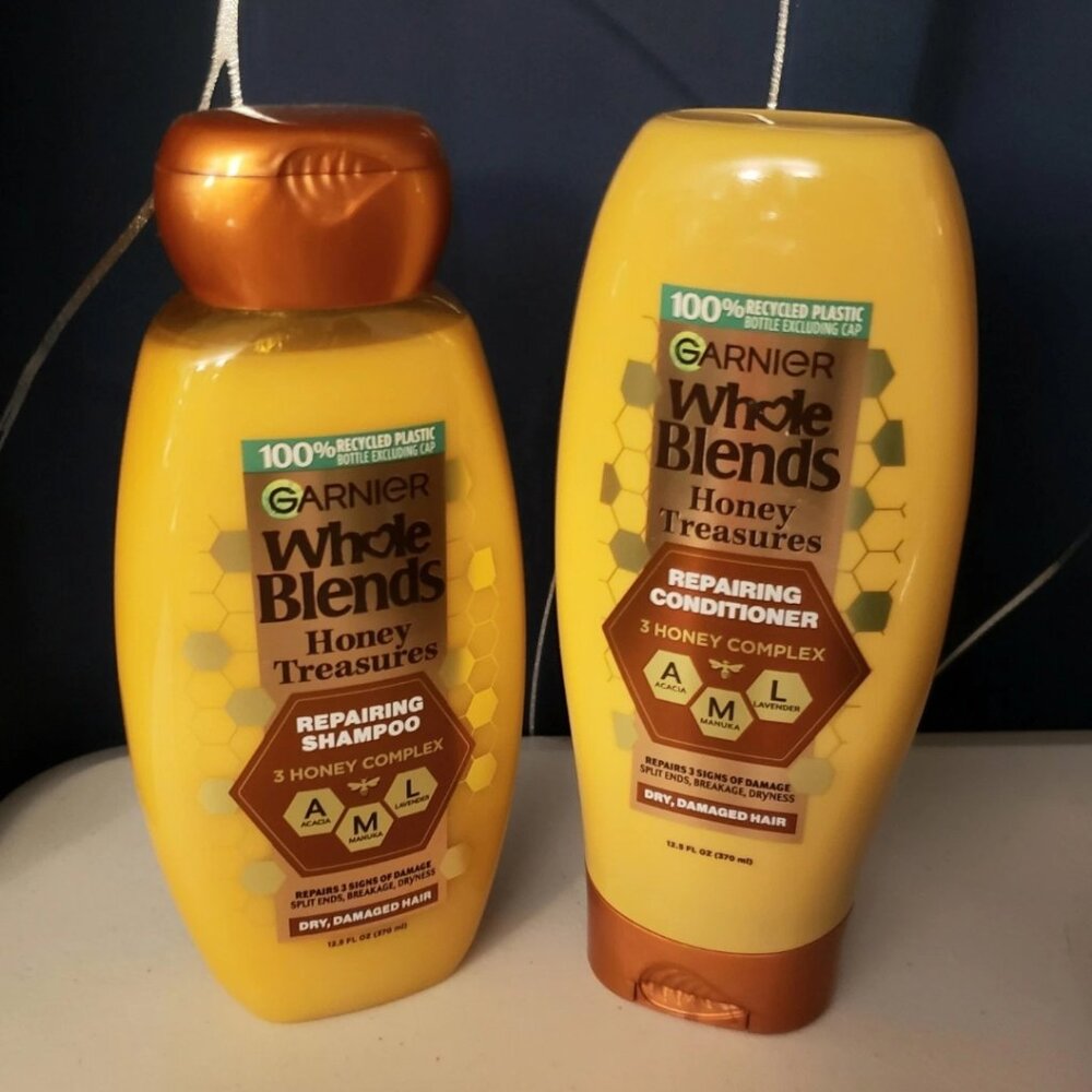 2-Pack Garnier Whole Blends Honey Treasures Repairing Shampoo Conditioner Set
